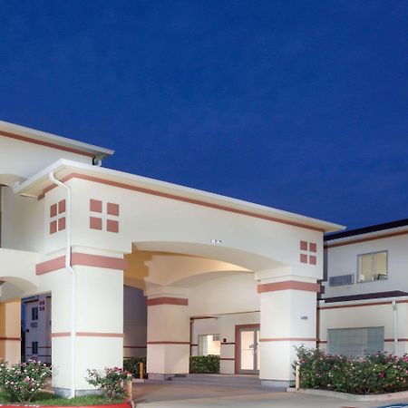 Hotel Super 8 By Wyndham Brenham Tx Exterior foto